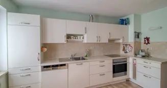 von_poll_real_estate_property_25042018_image_7