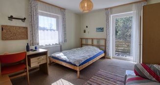 von_poll_real_estate_property_25042018_image_9
