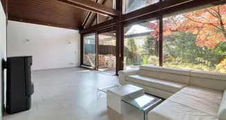 von_poll_real_estate_property_25042022_image_8