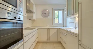 von_poll_real_estate_property_25042022_image_6