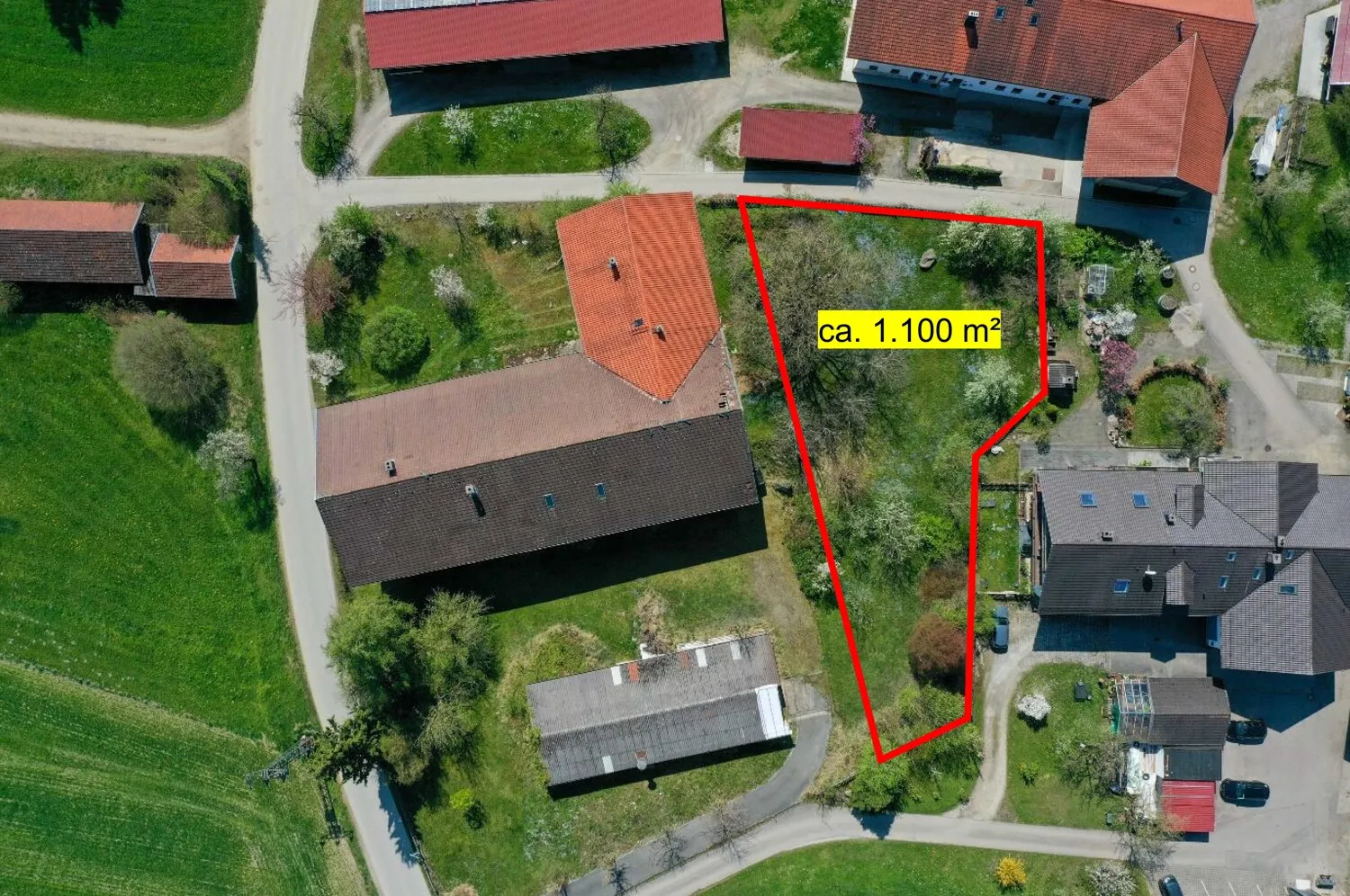 Luftbild vom Grundstück