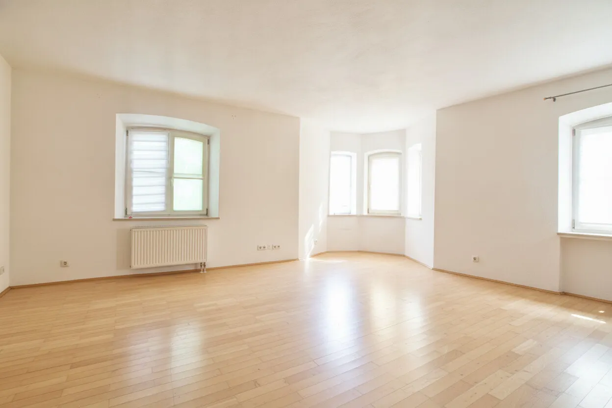 Wohnzimmer unmöbliert