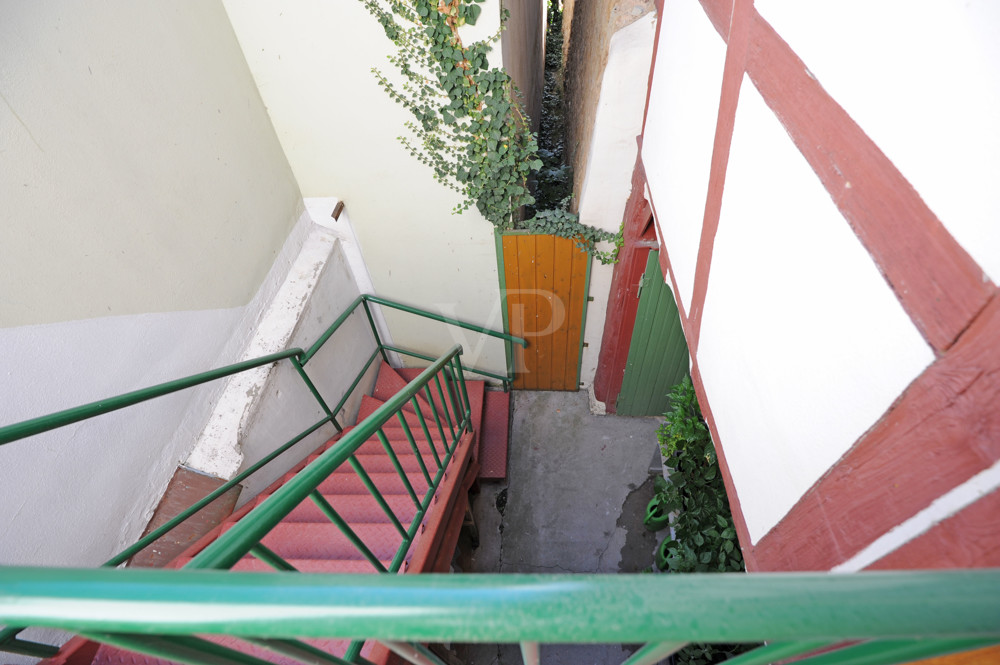 Treppenaufgang hintere Wohnung