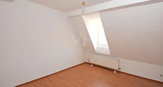 von_poll_real_estate_property_22145154_3_image_10