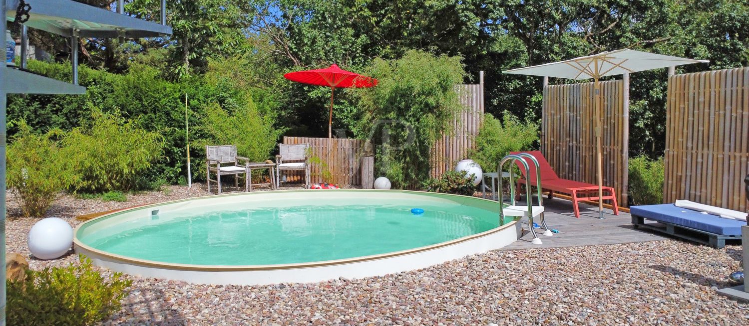 Pool Sommer 2025