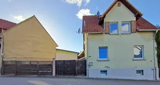 von_poll_real_estate_property_25145239_2_image_0