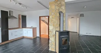 von_poll_real_estate_property_25145239_2_image_2