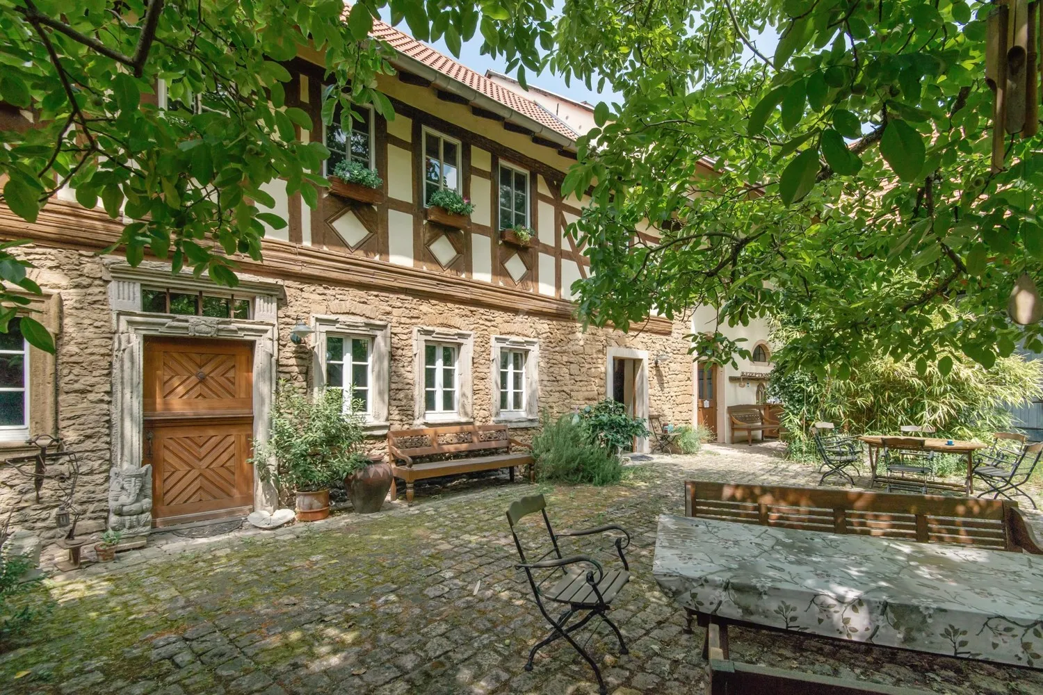 Hofansicht Haupthaus