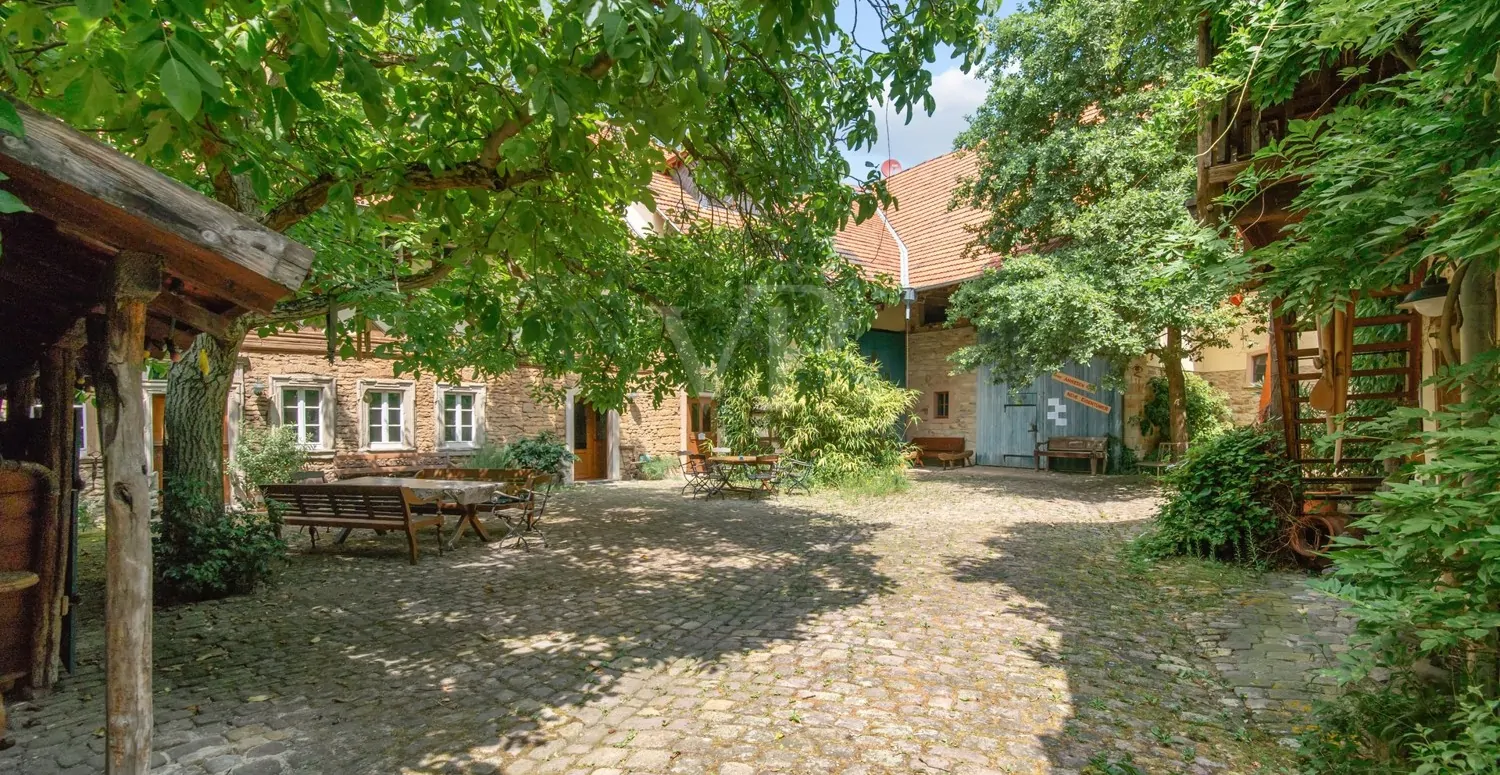 gemütlicher Innenhof