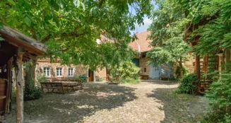 von_poll_real_estate_property_25145249_image_1