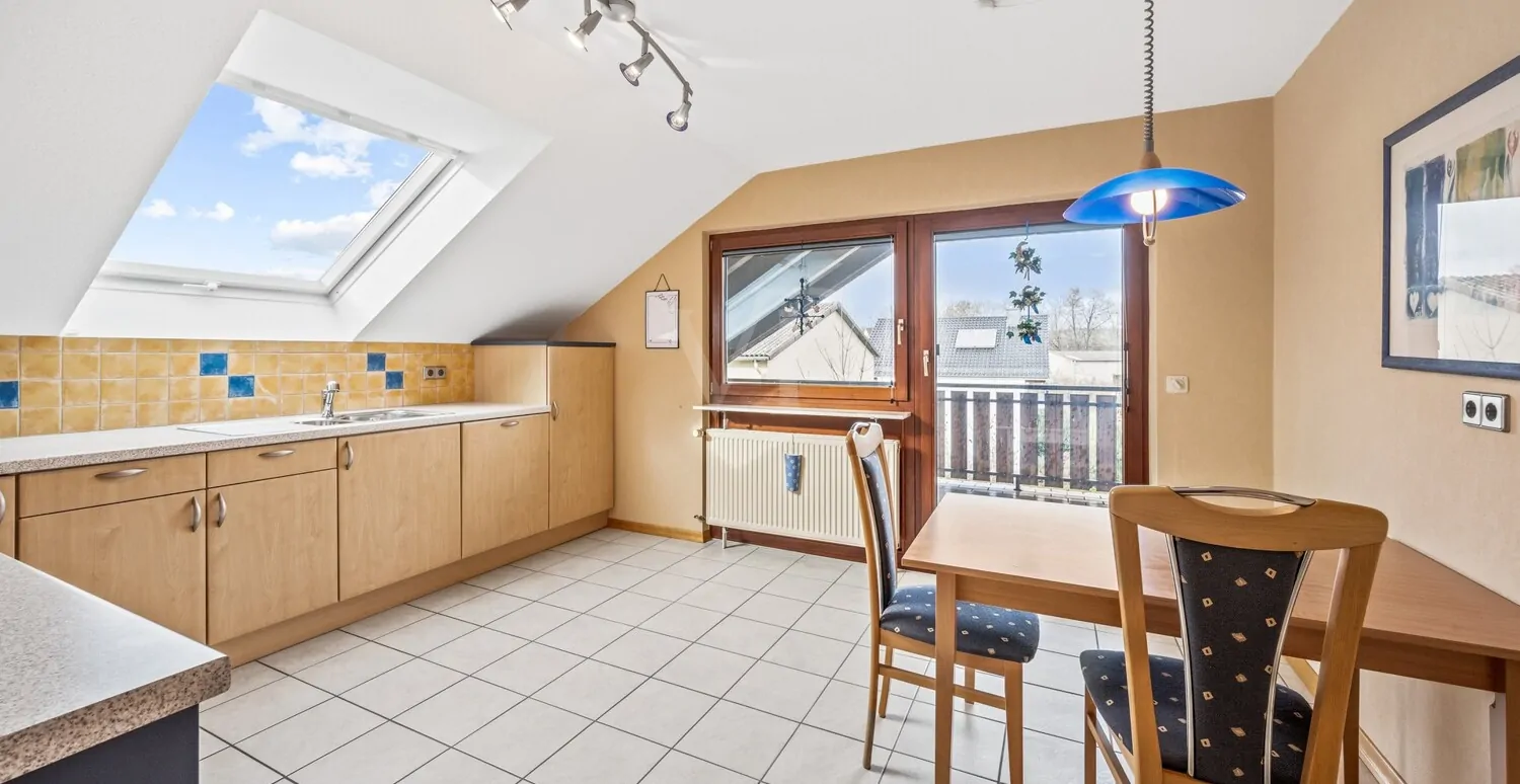 Küche im Dachgeschoß