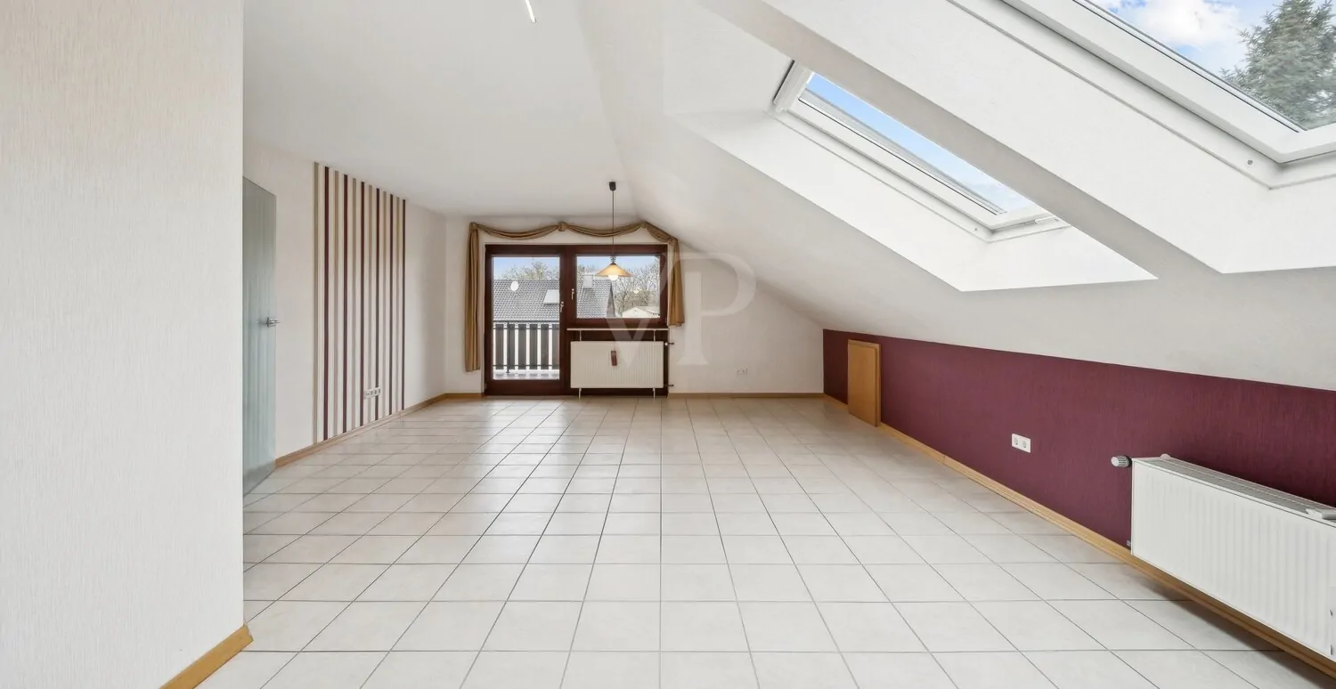 Wohnzimmer im Dachgeschoß