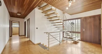 von_poll_real_estate_property_25145266_image_2