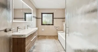 von_poll_real_estate_property_25145266_image_10