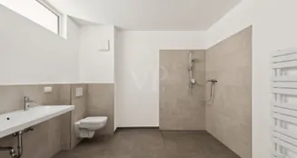 von_poll_real_estate_property_25145259_image_7