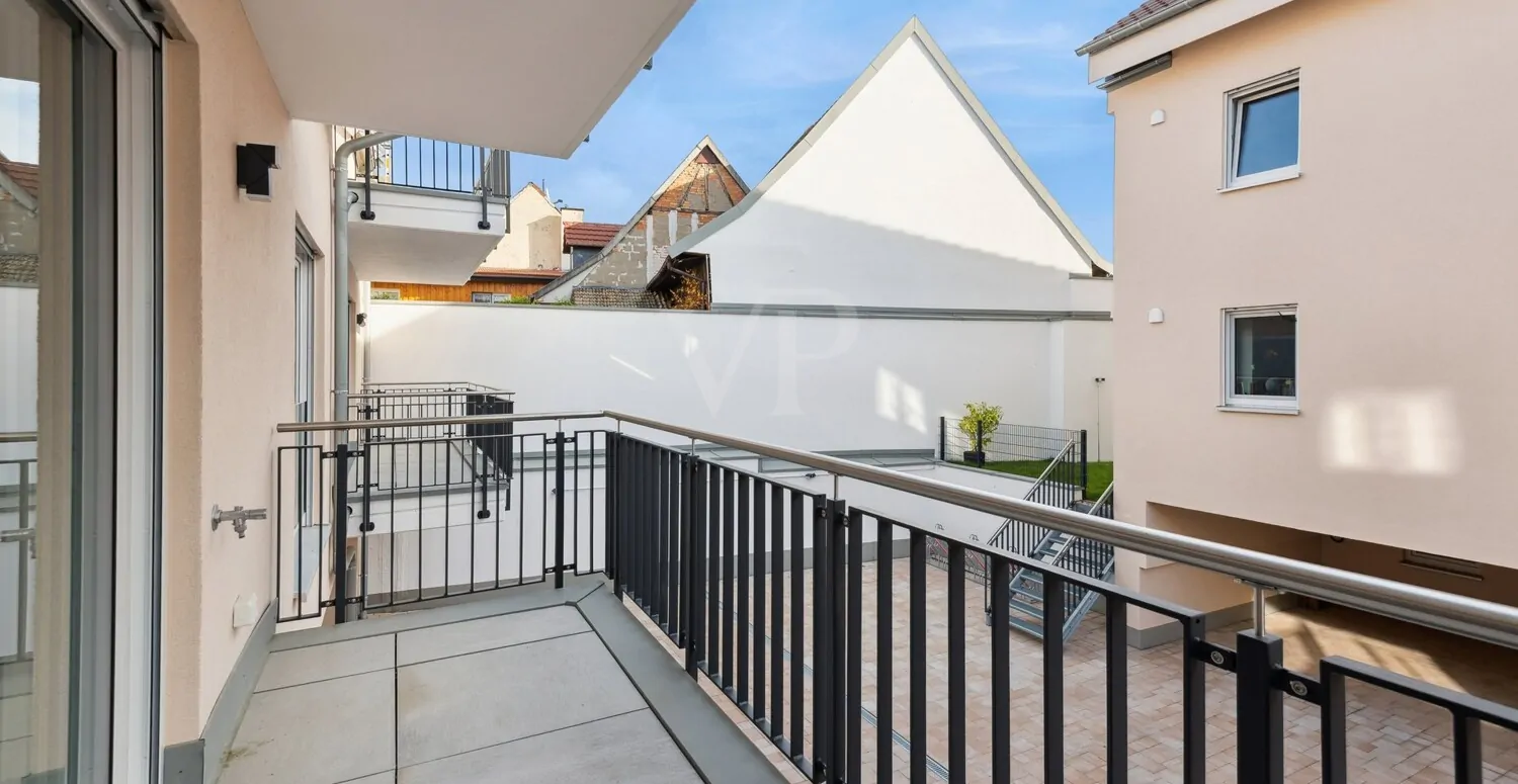 südlich ausgerichteter balkon