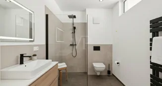 von_poll_real_estate_property_25145260_image_6