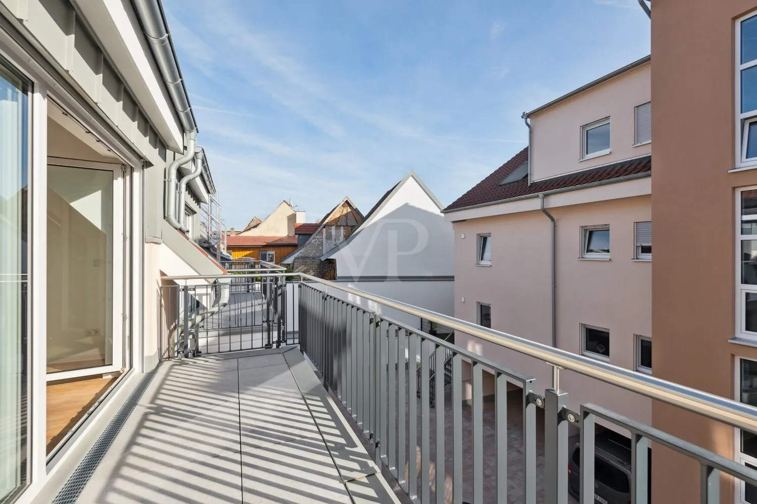 südlich ausgerichteter Balkon