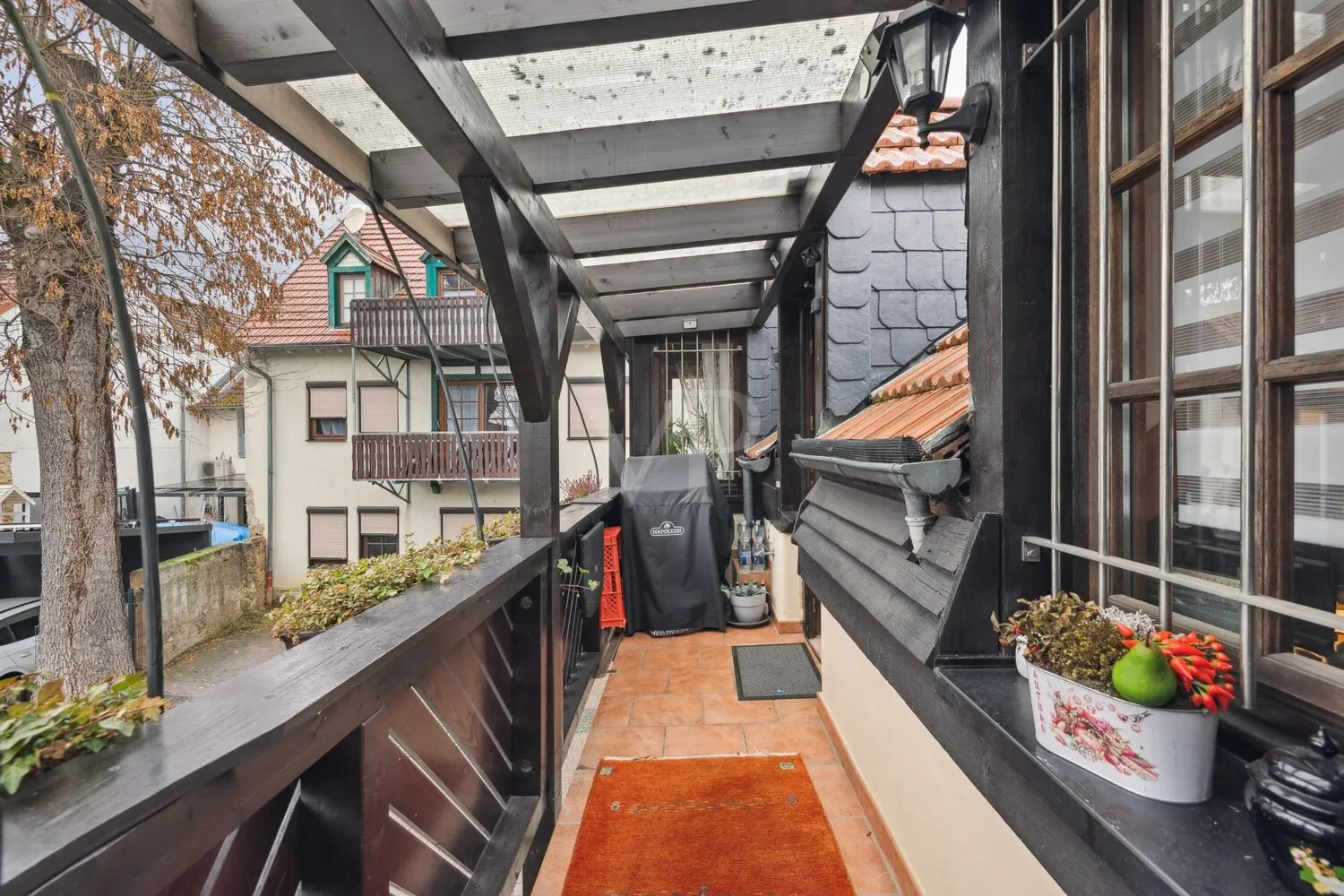 Balkon und Zugang