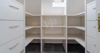 von_poll_real_estate_property_25141049_image_17