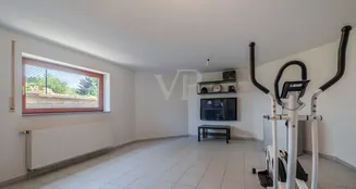 von_poll_real_estate_property_25141036a_image_11