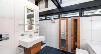 von_poll_real_estate_property_25141052a_image_9