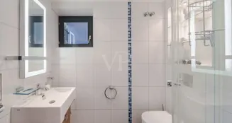 von_poll_real_estate_property_25141052a_image_12