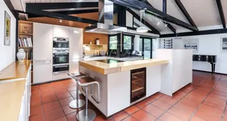 von_poll_real_estate_property_25141052_image_2