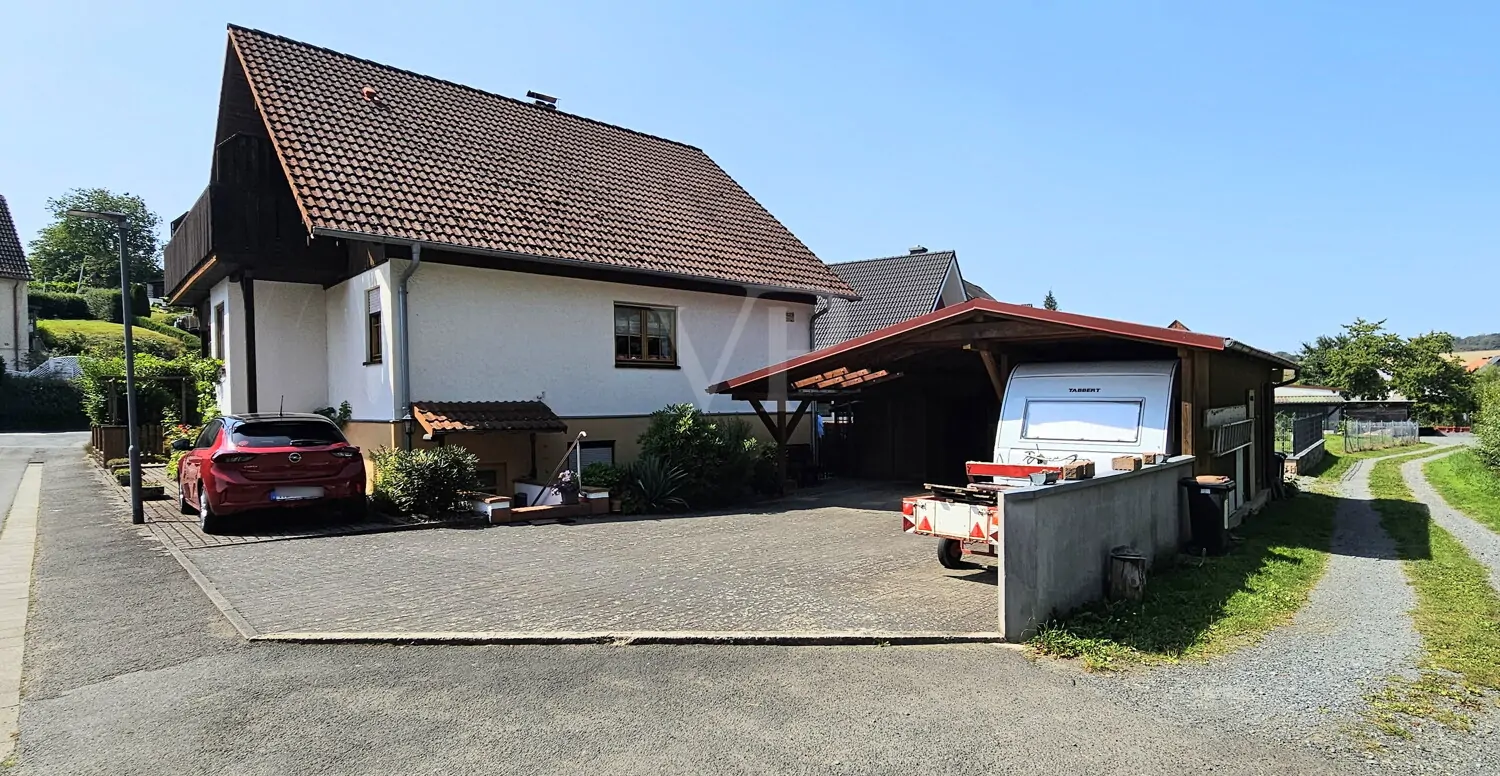 Viel Platz für Ihre Fahrzeuge