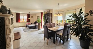 von_poll_real_estate_property_25141046_image_1