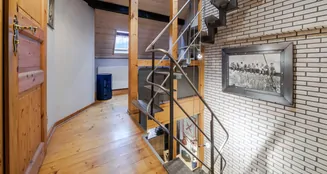 von_poll_real_estate_property_25141065_image_11