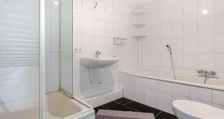 von_poll_real_estate_property_25141061_image_22