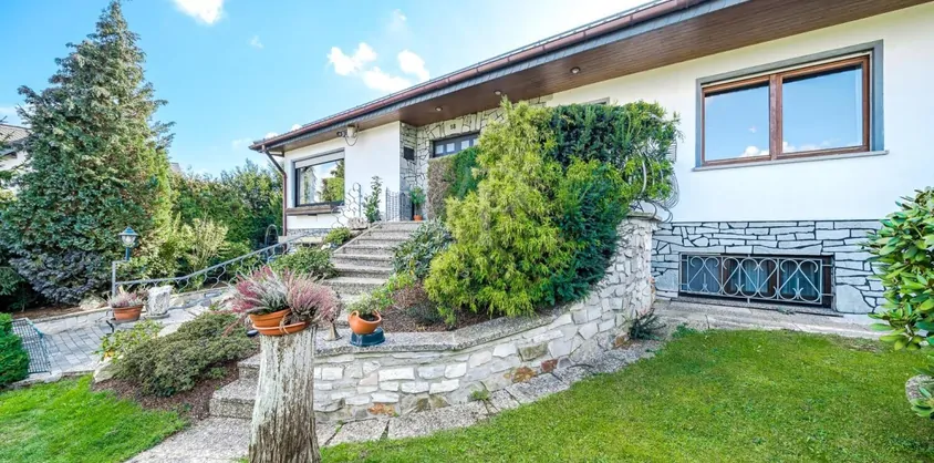 von Poll Immobilien GmbH