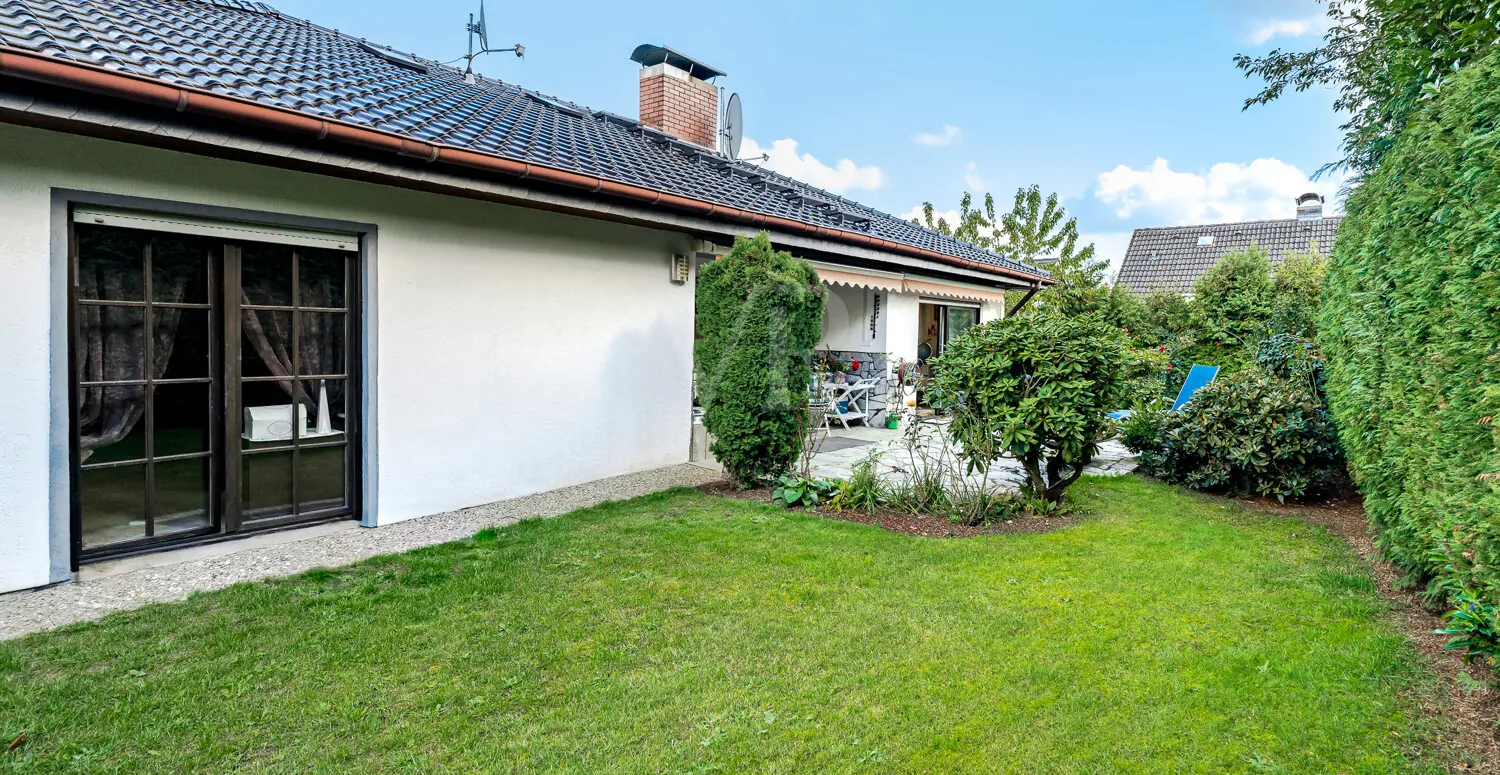 Blick zur großen Terrasse