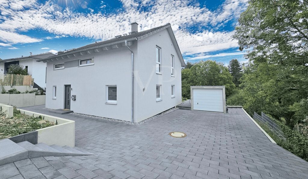 Vorderansicht des Hauses