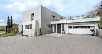 von_poll_real_estate_property_25141019a_image_24