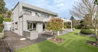 von_poll_real_estate_property_25141019_image_25