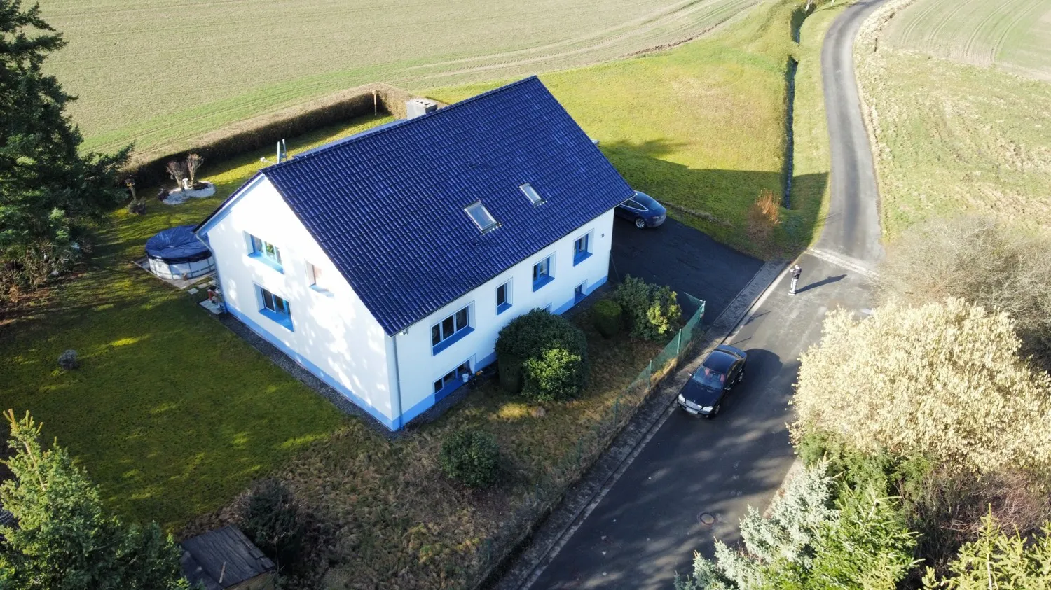 Herrliche Feldrandlage
