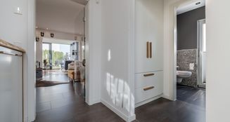 von_poll_real_estate_property_25141016_image_9