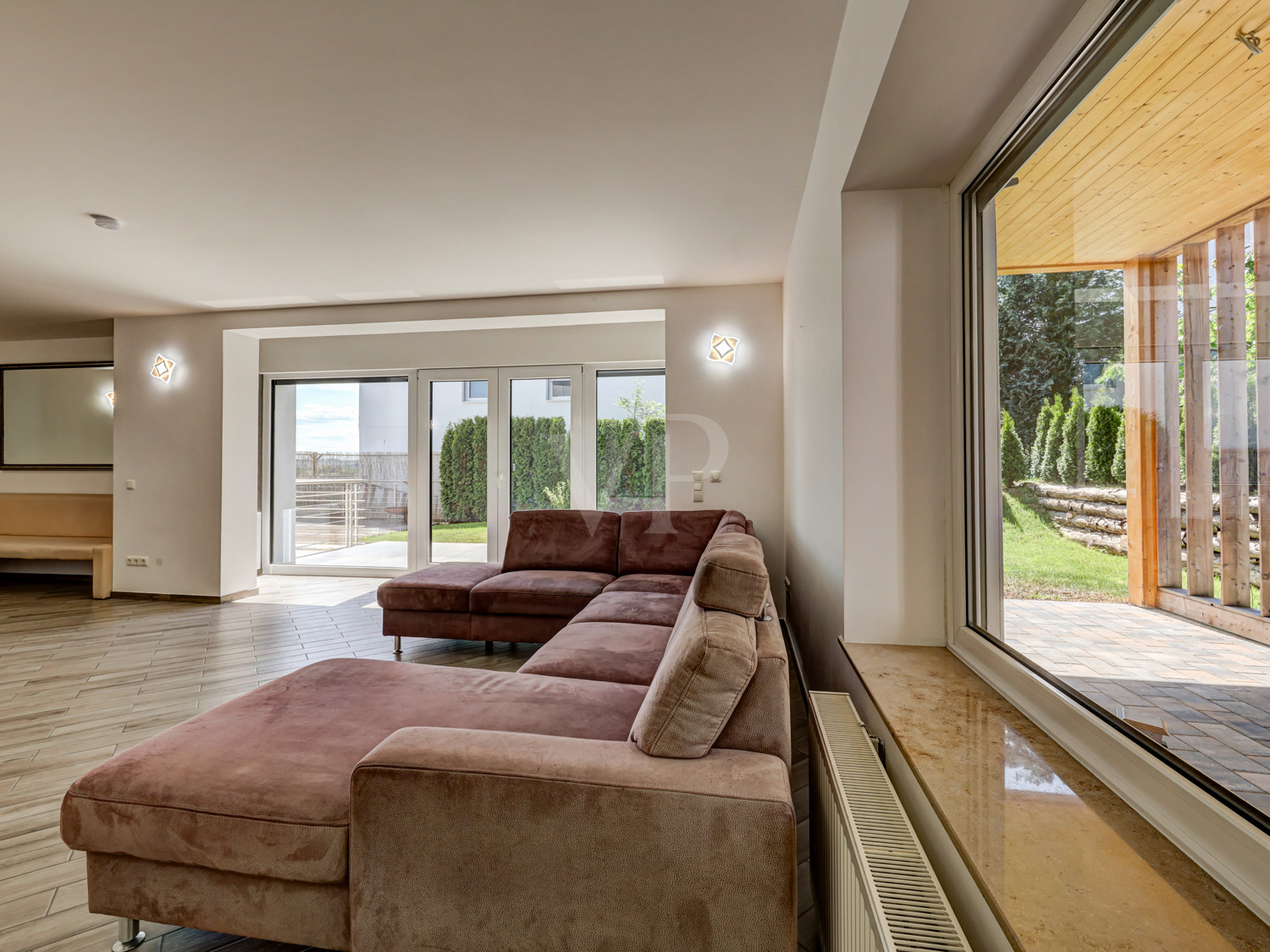 Wohnzimmer mit Terrassenzugang