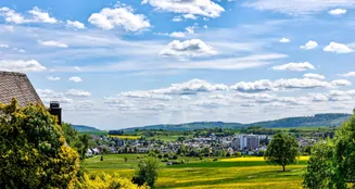 von_poll_real_estate_property_25141025_image_0