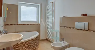 von_poll_real_estate_property_25141025_image_19