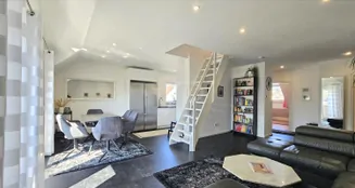 von_poll_real_estate_property_25141021b_image_0