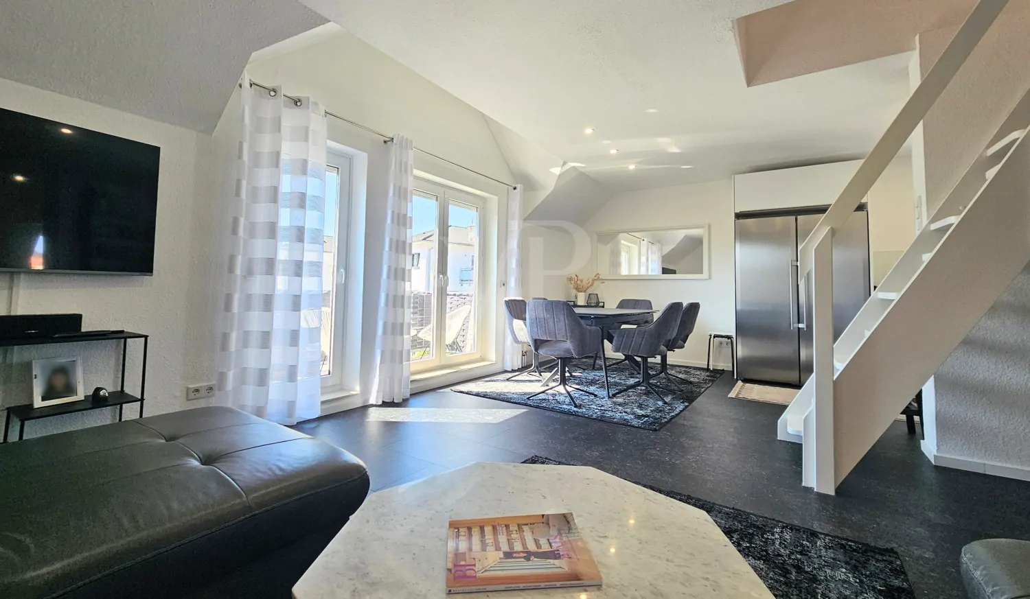 Geräumiger Wohnbereich