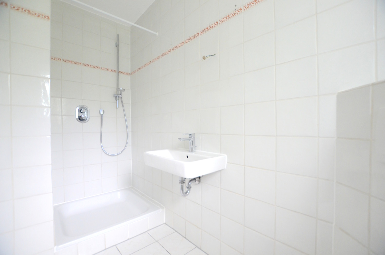 Gästebad mit Dusche