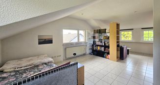 von_poll_real_estate_property_25141030_image_18