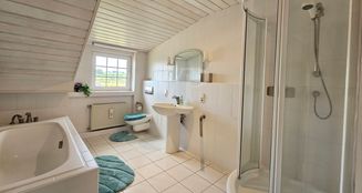von_poll_real_estate_property_25141030_image_22