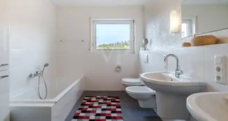 von_poll_real_estate_property_25141060_image_6