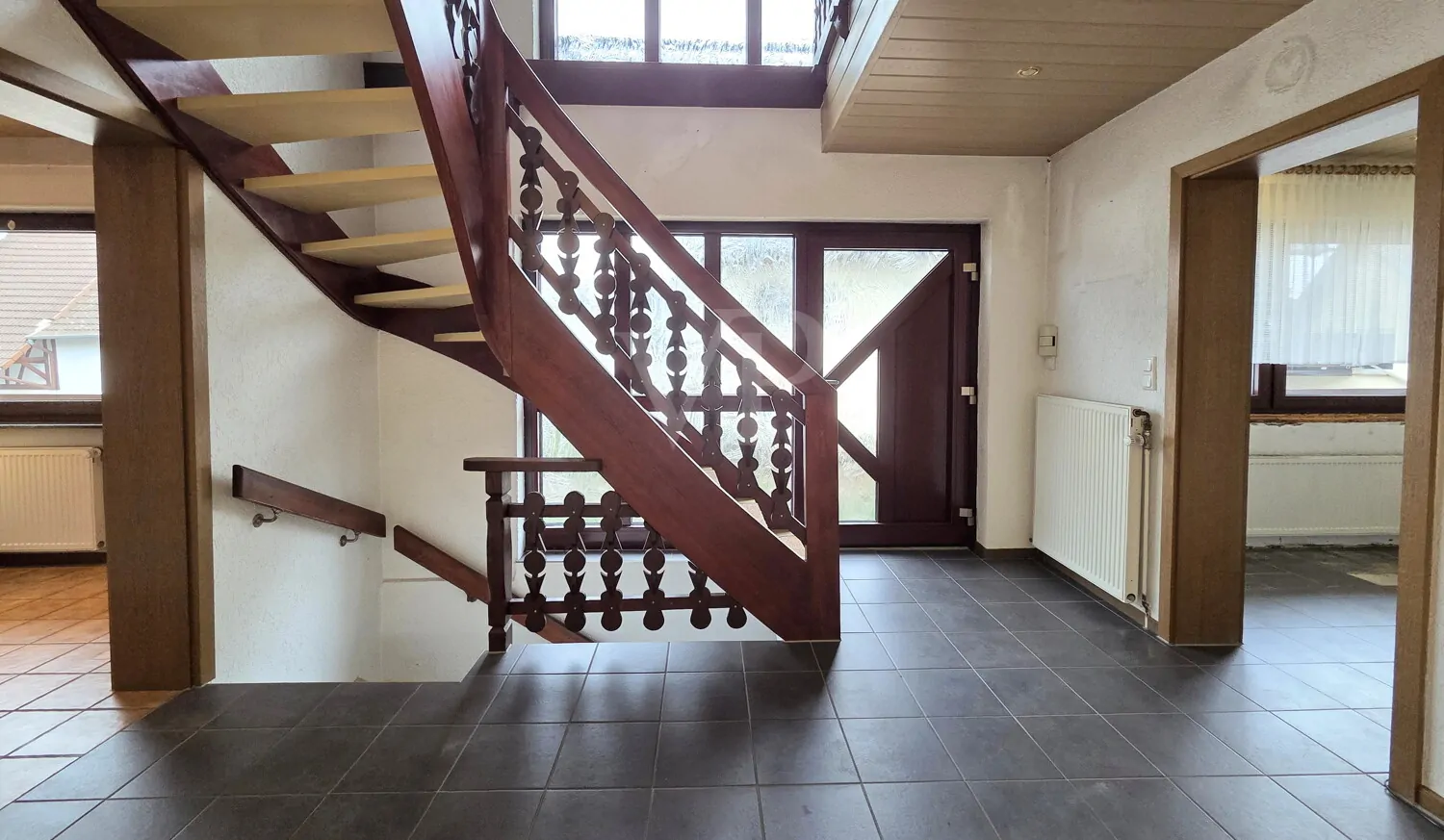 Lichtdurchflutete Diele