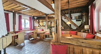 von_poll_real_estate_property_25141026a_image_0